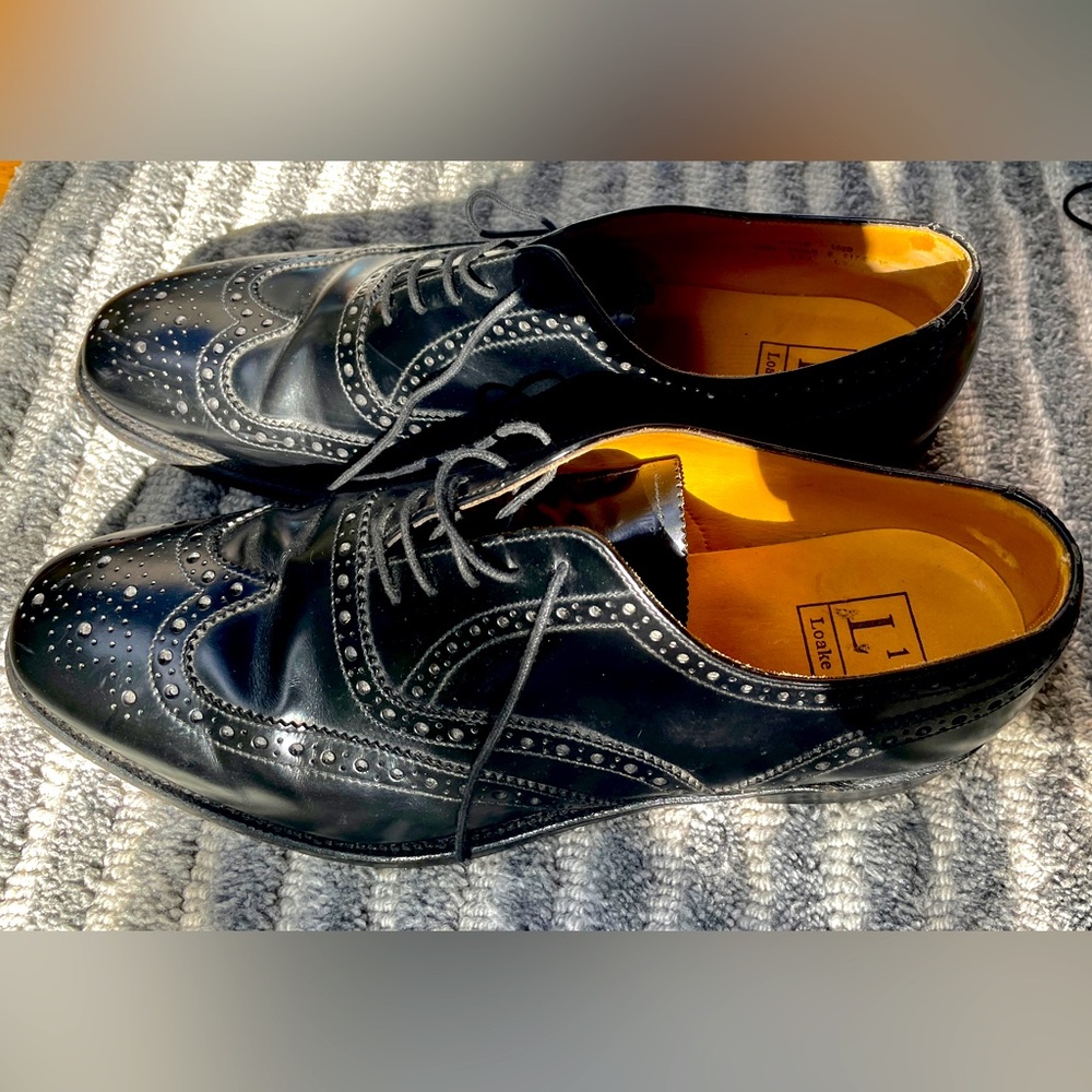 Loake black wingtip leather shoes UK 10 / US 11
